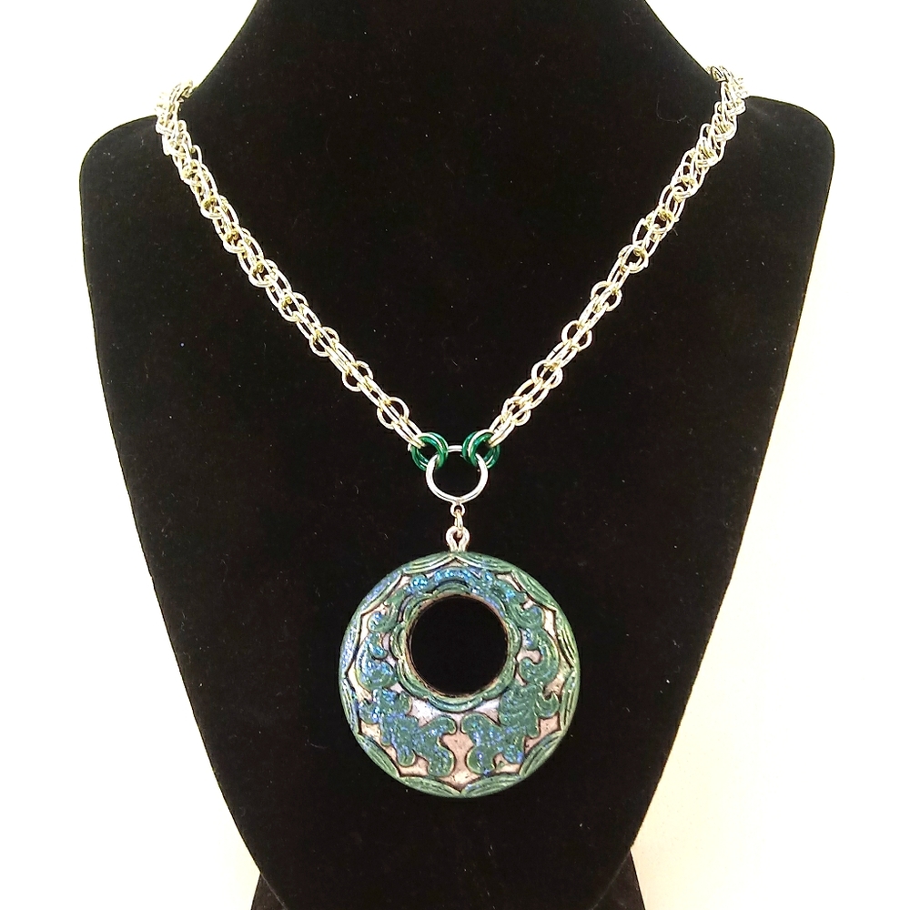 Celtic Circle Helm Chainmaille Necklace